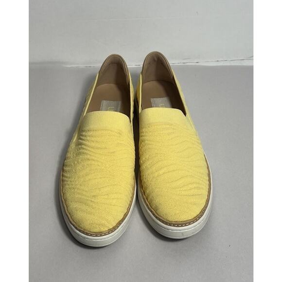 UGG Womens Sammy Wavy Banana Pudding Slip-On Sneaker Yellow Women's Size 8 - Picture 3 of 7